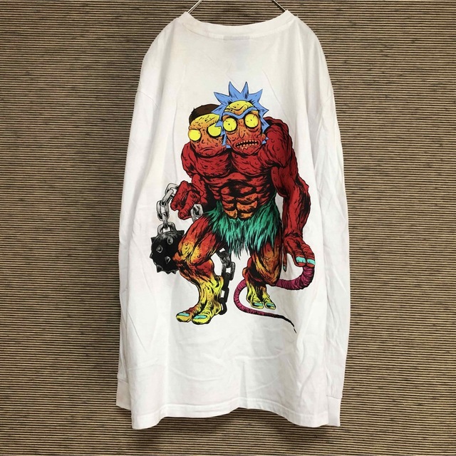 H&M(エイチアンドエム)の【リックアンドモーティー】ロンT　キャラクター　アメコミ　モンスターH&M　16 メンズのトップス(Tシャツ/カットソー(七分/長袖))の商品写真