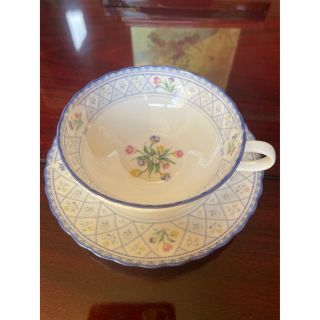 ノリタケ(Noritake)のノリタケ　4504 カップ＆ソーサー　2セット　美品(陶芸)