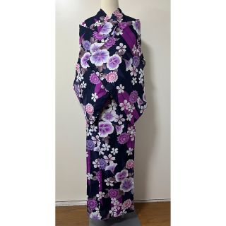 定価15000円】 浴衣　ゆかた　正統派古典花柄　M〜L 紺色　朝顔.菊.桜(浴衣)