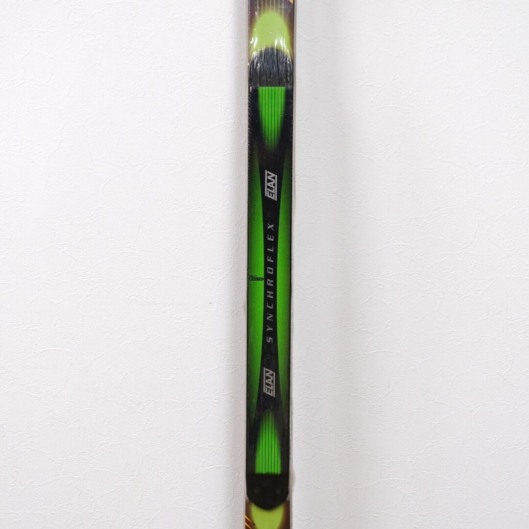 Elan(エラン)の未使用 エラン ELAN MBX GIANT SLALOM WORLD CUP 188cm センター 61ｍｍ レーシング スキー板 アウトドア 重量実測：約2100ｇ(一本あたり) スポーツ/アウトドアのスキー(板)の商品写真