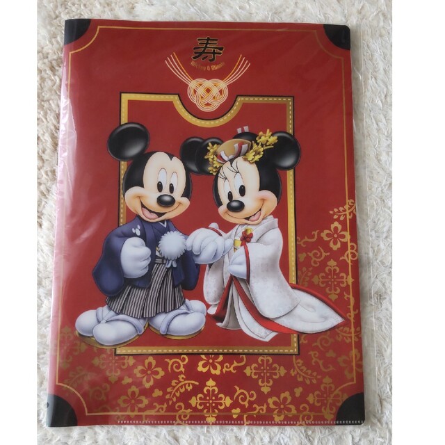 Disney(ディズニー)のディズニーストア　クリアファイル　ミッキー　ミニー　結婚式　ウエディング エンタメ/ホビーのアニメグッズ(クリアファイル)の商品写真