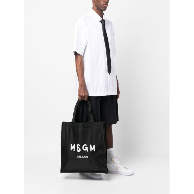 MSGM(エムエスジイエム)のMSGM エムエスジーエム トートバッグ ブラック ユニセックス ホワイト メンズのバッグ(トートバッグ)の商品写真