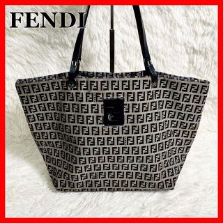 フェンディ(FENDI)のフェンディ　ズッキーノ　FF柄　トートバッグ　ブラック　ズッカ(トートバッグ)