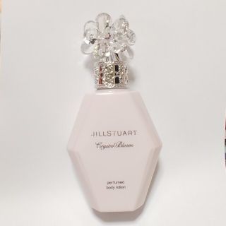 ジルスチュアート(JILLSTUART)のJILLSTUART ジルスチュアート クリスタルブルーム パフュームド ボディ(ボディローション/ミルク)