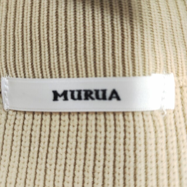MURUA(ムルーア)の【ムルーア】肩あきニット　フロントオープン　タートルネック　Fサイズ レディースのトップス(ニット/セーター)の商品写真