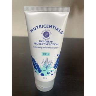 ニュースキン(NU SKIN)のニュートリセンシャルズ　デイクリーム　新品未開封(乳液/ミルク)