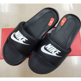 ナイキ(NIKE)のNIKEナイキ ビクトリーワンスライド 27.0cm シャワーサンダル ベナッシ(サンダル)