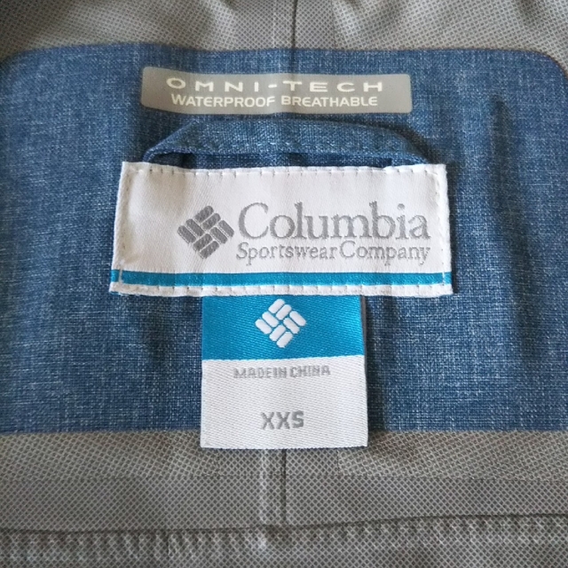 Columbia(コロンビア)のColumbia OMNI-TECH キッズ ジャンパー XXS 美品 キッズ/ベビー/マタニティのキッズ服女の子用(90cm~)(ジャケット/上着)の商品写真