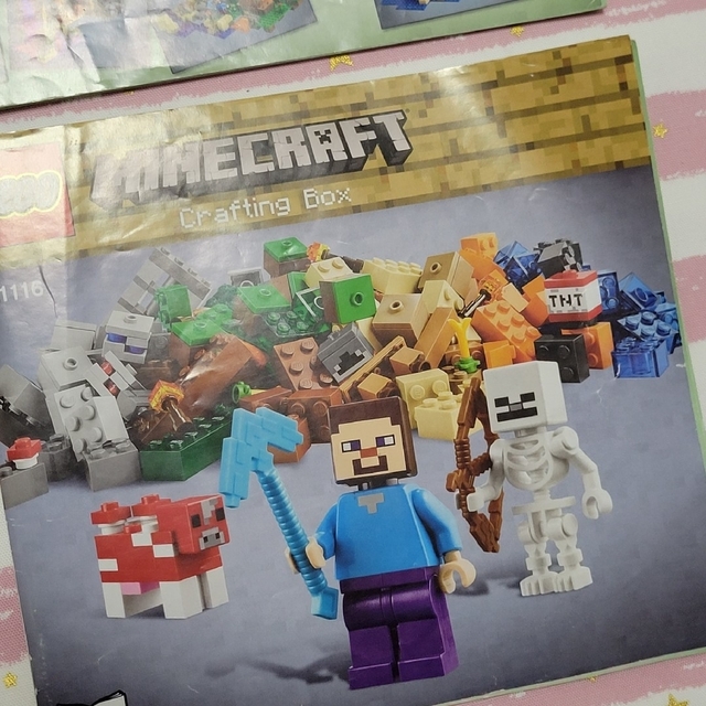 Lego(レゴ)のLEGO　Minecraft　CraftingBox　21116 キッズ/ベビー/マタニティのおもちゃ(積み木/ブロック)の商品写真