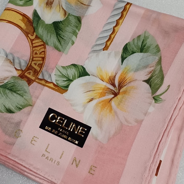 celine(セリーヌ)の値下げ📌セリーヌ☆ハンカチ🌺 レディースのファッション小物(ハンカチ)の商品写真