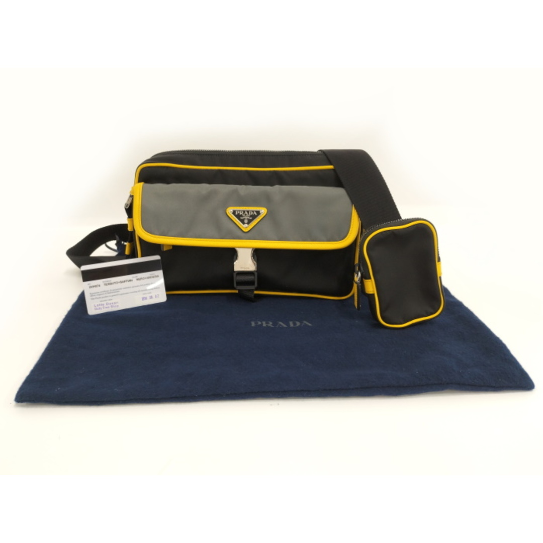PRADA - PRADA ショルダーバッグ ナイロン ブラック イエロー PRADA - PRADA ショルダーバッグ ナイロン ブラック イエロー