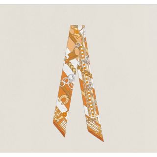 エルメス(HERMES)の【新品未使用】 エルメス ツイリー 新作 馬勒とチャーム　入手困難(バンダナ/スカーフ)