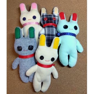 手作り うさぎのぬいぐるみ 5匹セット(単品760円)(ぬいぐるみ)