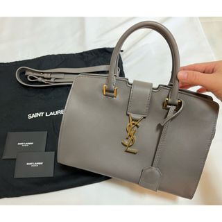 サンローラン(Saint Laurent)の【美品】ysl ベイビーカバス グレー(ハンドバッグ)