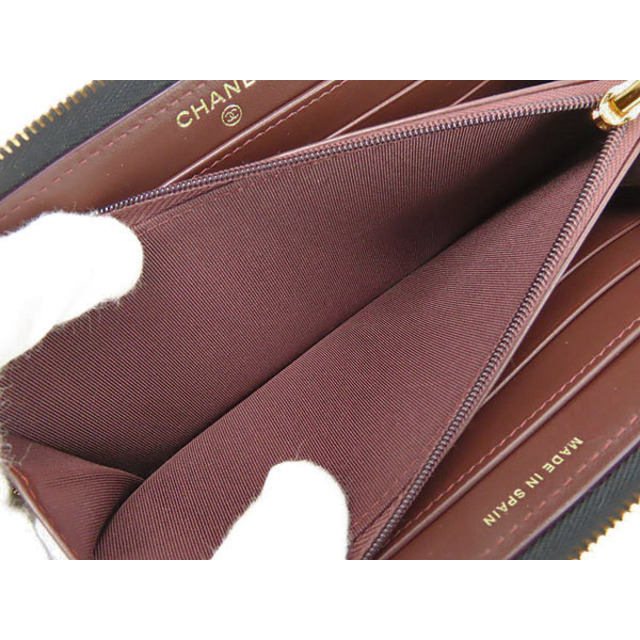 CHANEL(シャネル)の新品同様シャネルマトラッセココマークキャビアスキン ラウンドファスナー長 レディースのファッション小物(財布)の商品写真