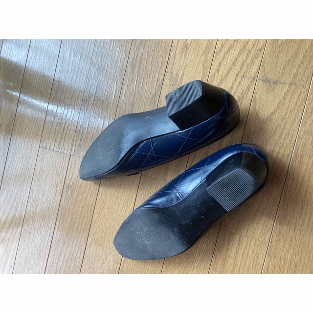 紺色　ローファー　本革　22.5 美品　マリークレエル レディースの靴/シューズ(ローファー/革靴)の商品写真