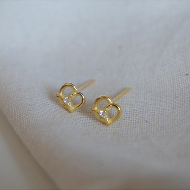 EDIT.FOR LULU(エディットフォールル)のNo.P2326⌇heart pierce ❪gold❫ ⌇K18 レディースのアクセサリー(ピアス)の商品写真