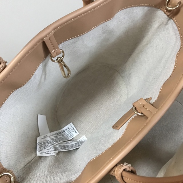 ZARA(ザラ)のZARA ザラ　ハンドバック　バッグ　bag 夏用　春用 レディースのバッグ(ハンドバッグ)の商品写真