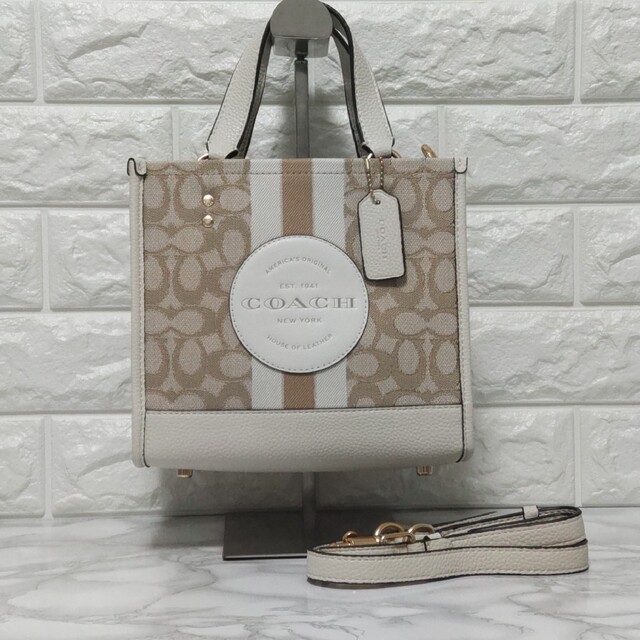 COACH コーチ ハンドバッグ ショルダーバッグ ホワイト ベージュ | フリマアプリ ラクマ