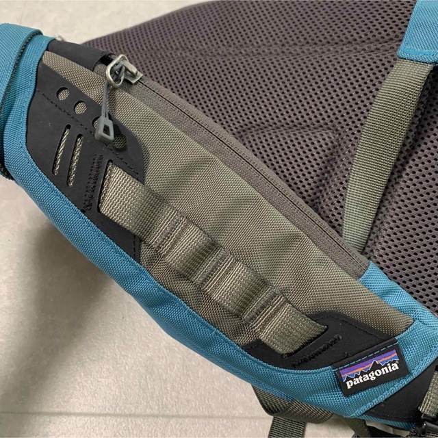 patagonia(パタゴニア)のpatagonia ステルスアトムスリング Stealth AtomSling メンズのバッグ(ボディーバッグ)の商品写真