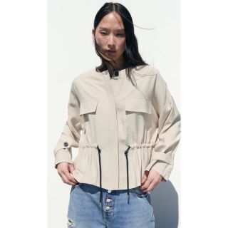 ザラ(ZARA)のZARA ドローストリングジャケット(ノーカラージャケット)