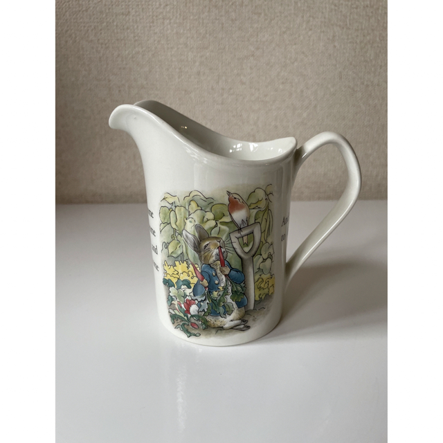 WEDGWOOD(ウェッジウッド)のウェッジウッド ピーターラビット ミルクポット 11.5cm クリーマー 水差し インテリア/住まい/日用品のキッチン/食器(食器)の商品写真