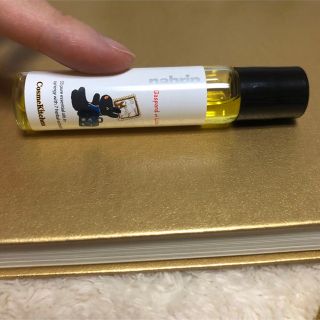 コスメキッチン(Cosme Kitchen)の【美品残量半分】ナリン　ハーブオイル33+7 ロールオン(エッセンシャルオイル（精油）)