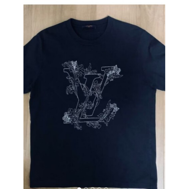 Louis vuitton　刺繍　tシャツ 箱付 | フリマアプリ ラクマ