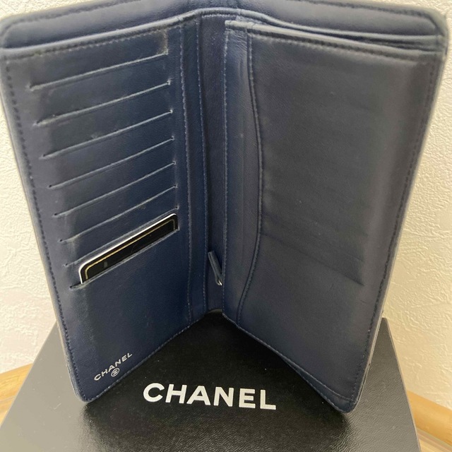 CHANEL(シャネル)のシャネル　長財布 レディースのファッション小物(財布)の商品写真