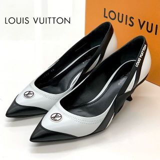 ルイヴィトン(LOUIS VUITTON)の6445 ヴィトン アークライトライン レザー ロゴ パンプス ホワイト(ハイヒール/パンプス)