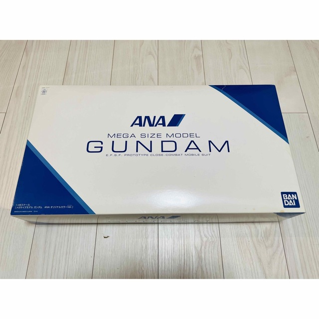 ガンダム貴重☆ANA × GUNDAM MEGA SIZE MODEL 1/48スケール