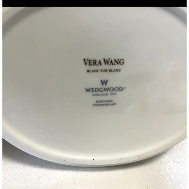 WEDGWOOD(ウェッジウッド)のウェッジウッド　ヴェラウォン  ポットセット　Blanc Sur Blanc インテリア/住まい/日用品のキッチン/食器(食器)の商品写真