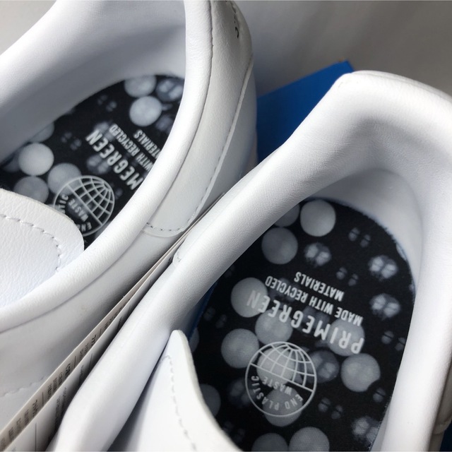 adidas(アディダス)の【新品】アディダス スタンスミス スニーカー ホワイト ロゴ 28.0 メンズの靴/シューズ(スニーカー)の商品写真