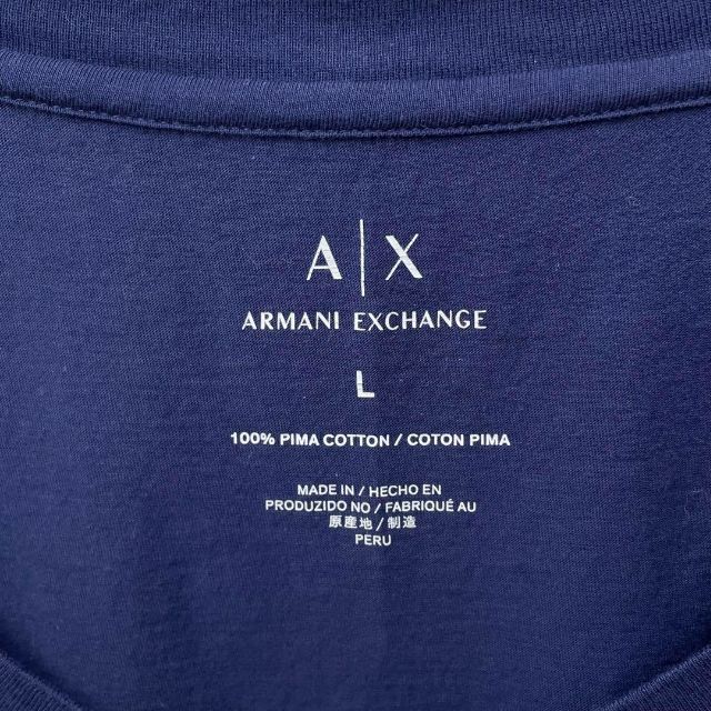 ARMANI EXCHANGE(アルマーニエクスチェンジ)の【洗練されたお洒落】アルマーニエクスチェンジ　ビッグプリント　半袖カットソー　紺 レディースのトップス(Tシャツ(半袖/袖なし))の商品写真