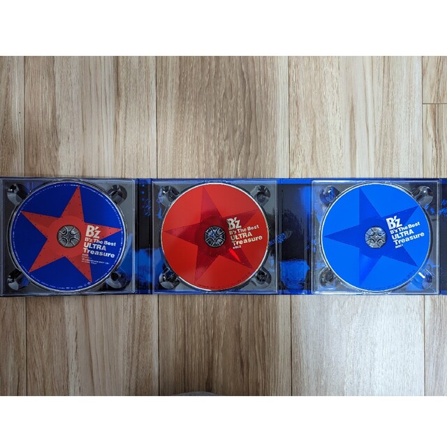 B'z(ビーズ)のB’z ULTRA Pleasure ULTRA Treasure ２作品セット エンタメ/ホビーのCD(ポップス/ロック(邦楽))の商品写真