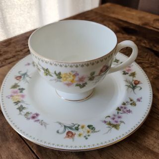 ウェッジウッド(WEDGWOOD)のWEDGWOOD ウェッジウッド　ミラベル　コーヒーカップ　陶器　プレート(食器)