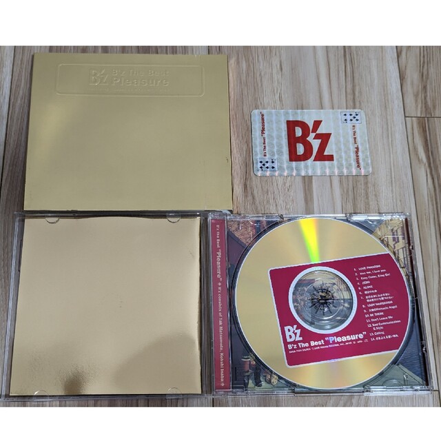 B'z(ビーズ)のB’z ベストアルバム 4作品セット Pleasure Treasure 他 エンタメ/ホビーのCD(ポップス/ロック(邦楽))の商品写真