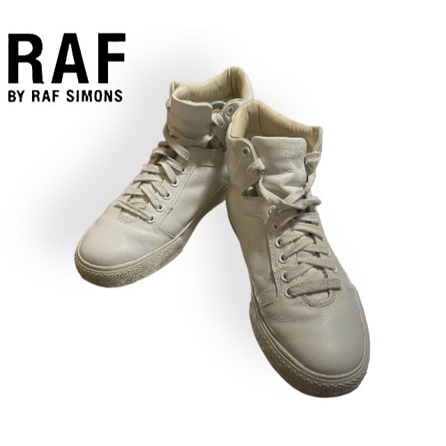 RAF SIMONS(ラフシモンズ)のアーカイブ RAF BY RAF SIMONS ホワイト レザー スニーカー メンズの靴/シューズ(スニーカー)の商品写真