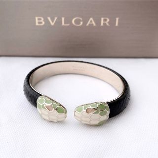 ブルガリ(BVLGARI)のBVLGARI ブルガリ　フォーエバー　セルペンティ　バングル　ブレスレット(ブレスレット/バングル)