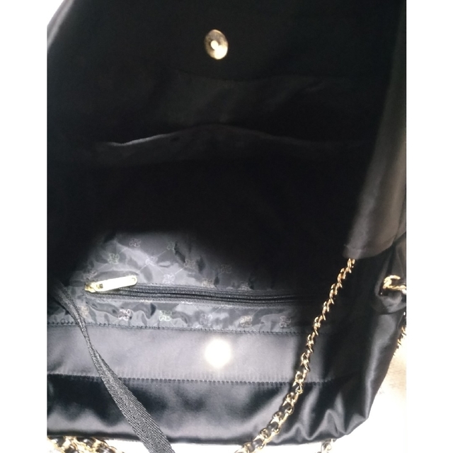 未使用品☆LeSportsac(レスポートサック)☆チェーン バッグ ポーチ付き