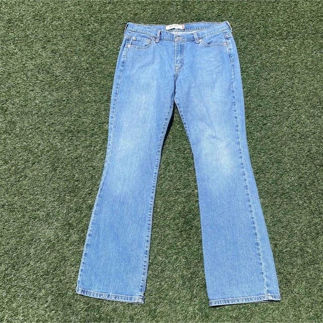 Levi's(リーバイス)のリーバイス 515 XLサイズ ブルーデニムジーンズ フレア ブーツカット229 メンズのパンツ(デニム/ジーンズ)の商品写真