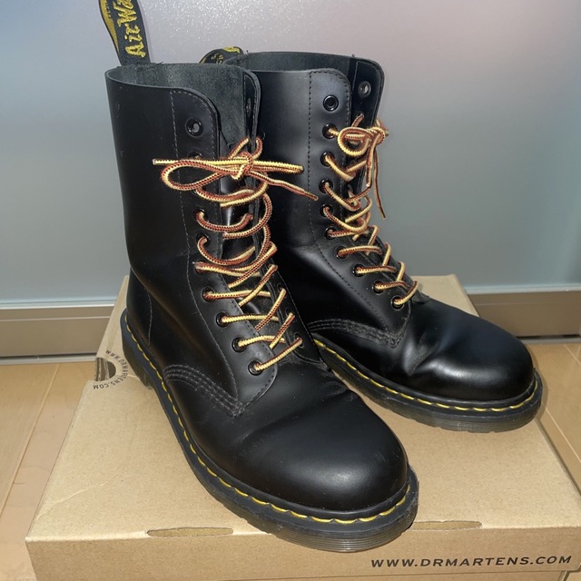 Dr.Martens ドクターマーチン 10ホール-