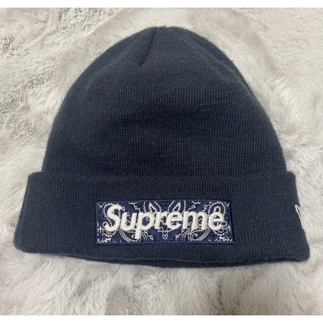 supremeニット帽 ペイズリー柄 ニューエラ