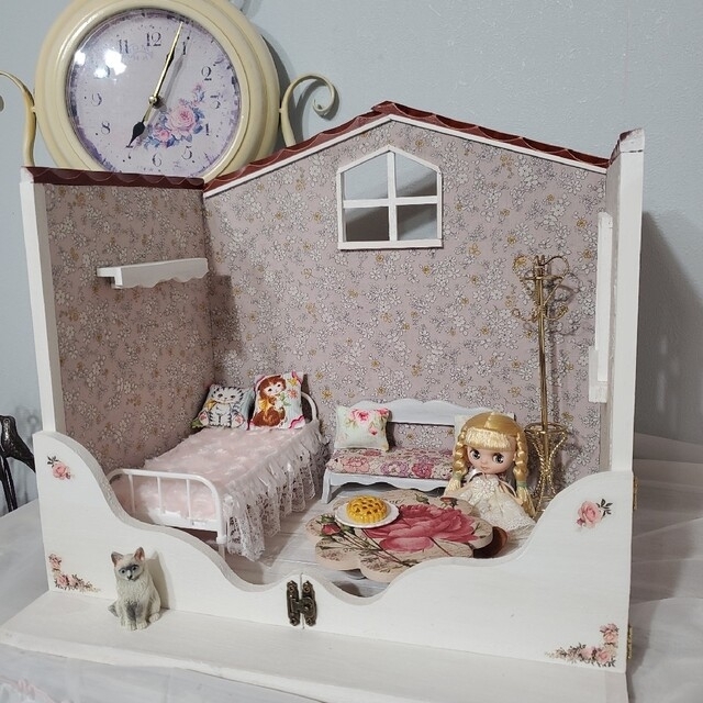 扉つき+°ベッドルーム+花柄ピンク+ドールハウス°+プチブライスや