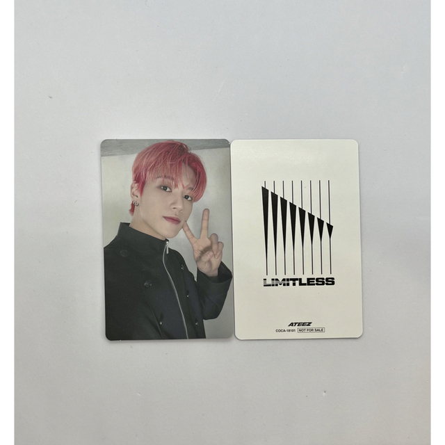 ATEEZ アチズ ウヨン LIMITLESS トレカ ATINY盤【200】 | フリマアプリ ラクマ