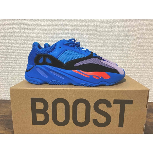 【新品】YEEZY BOOST700