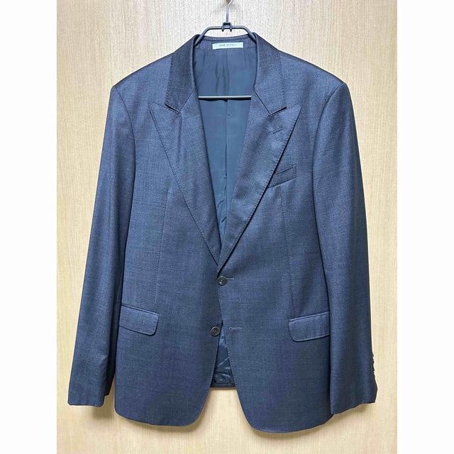 Giorgio Armani(ジョルジオアルマーニ)の【 極美品 】ジョルジオアルマーニ GIORGIOARMANI スーツ５２サイズ メンズのスーツ(セットアップ)の商品写真