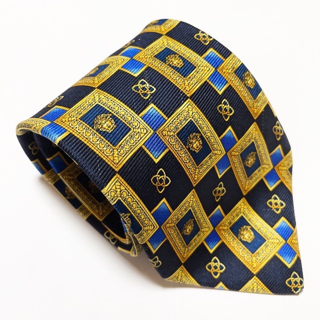 VERSACE - ✨美品✨ VERSACE ヴェルサーチネクタイ シルク100