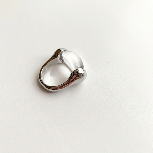 クリアワンポイントリング　シルバー　シンプル　透明 レディースのアクセサリー(リング(指輪))の商品写真