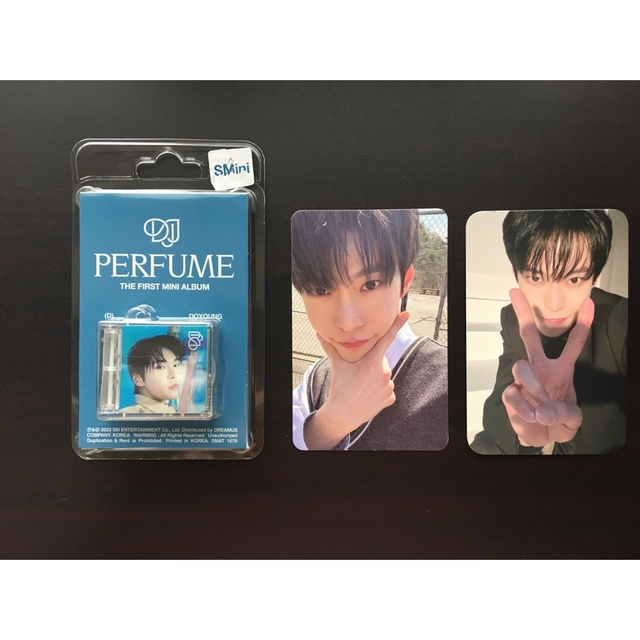 NCTドジェジョン  perfume  SMini ドヨン  エンタメ/ホビーのCD(K-POP/アジア)の商品写真